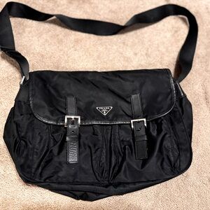 Prada Messenger bag in excellent condition slightly worn unisex